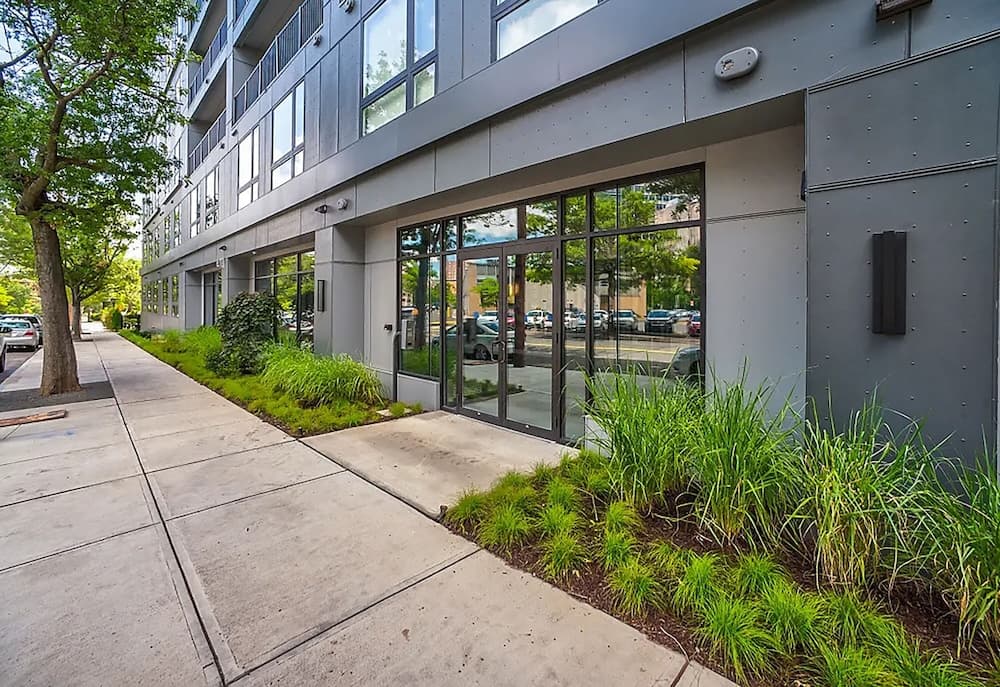 Luxury Furnished Apartments by Hyatus Downtown at Yale featured exterior or lobby in New Haven, CT — similar hotel