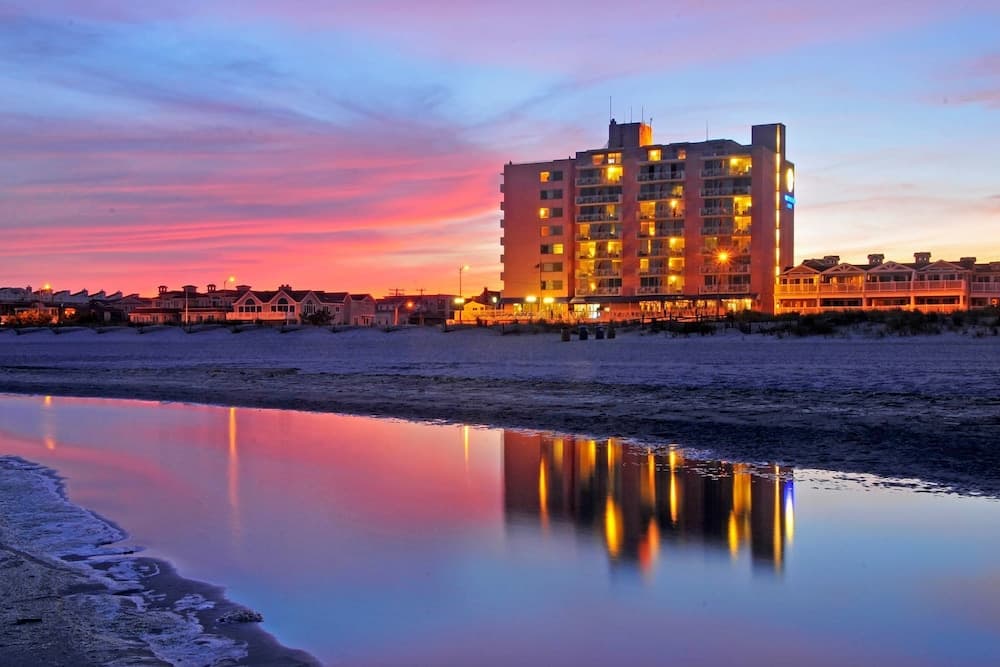 Port-O-Call Hotel featured exterior or lobby in Ocean City, NJ — similar hotel