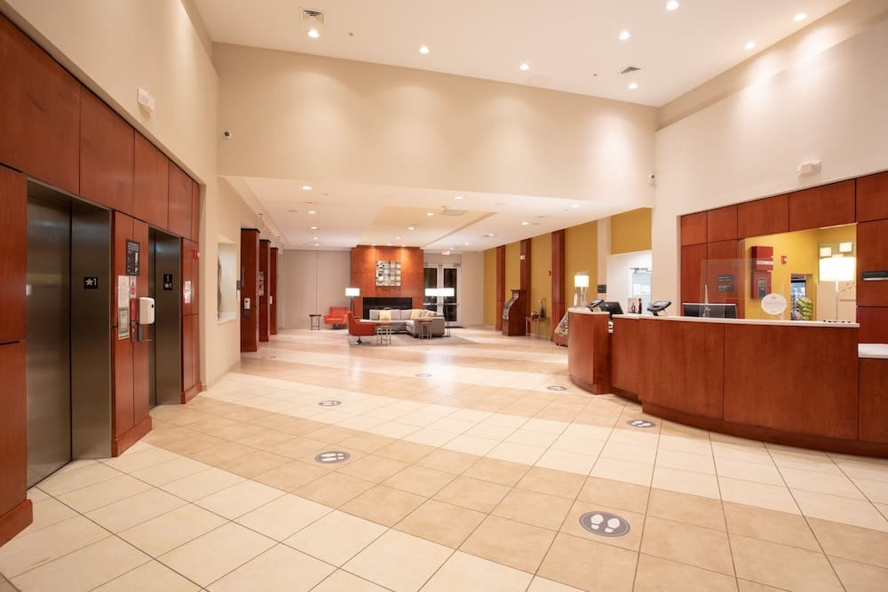 Holiday Inn Winchester Se-Historic Gateway by IHG property views in Winchester, VA — gallery photo 3