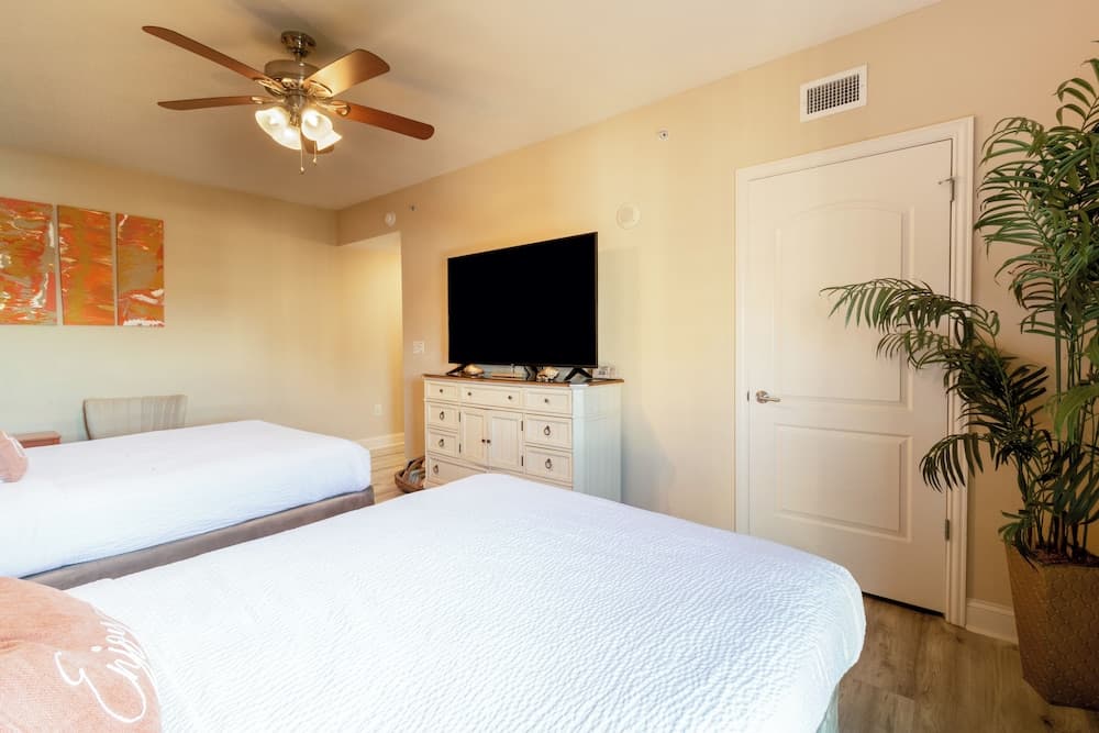 North Beach Resort & Villas gallery photo in North Myrtle Beach, SC — image 354