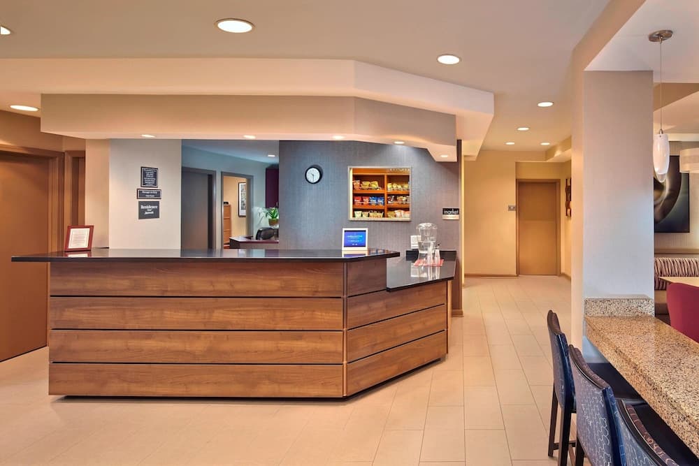 Residence Inn By Marriott Boston Tewksbury interior in Tewksbury — gallery photo 2