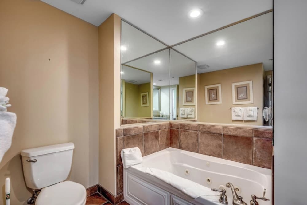North Beach Resort & Villas gallery photo in North Myrtle Beach, SC — image 828