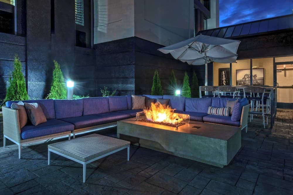 Courtyard By Marriott Vanderbilt-West End featured exterior or lobby in Nashville, TN — similar hotel