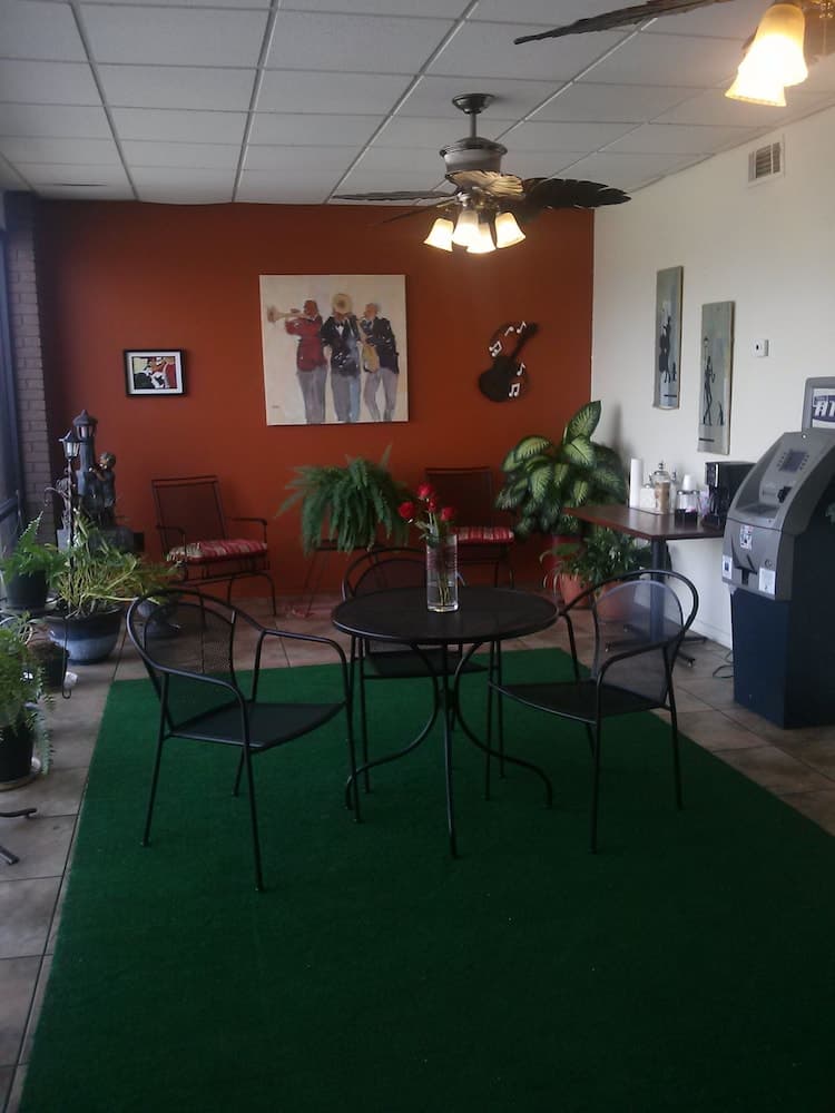 Pascagoula Extended Stay property views in Pascagoula, MS — gallery photo 3