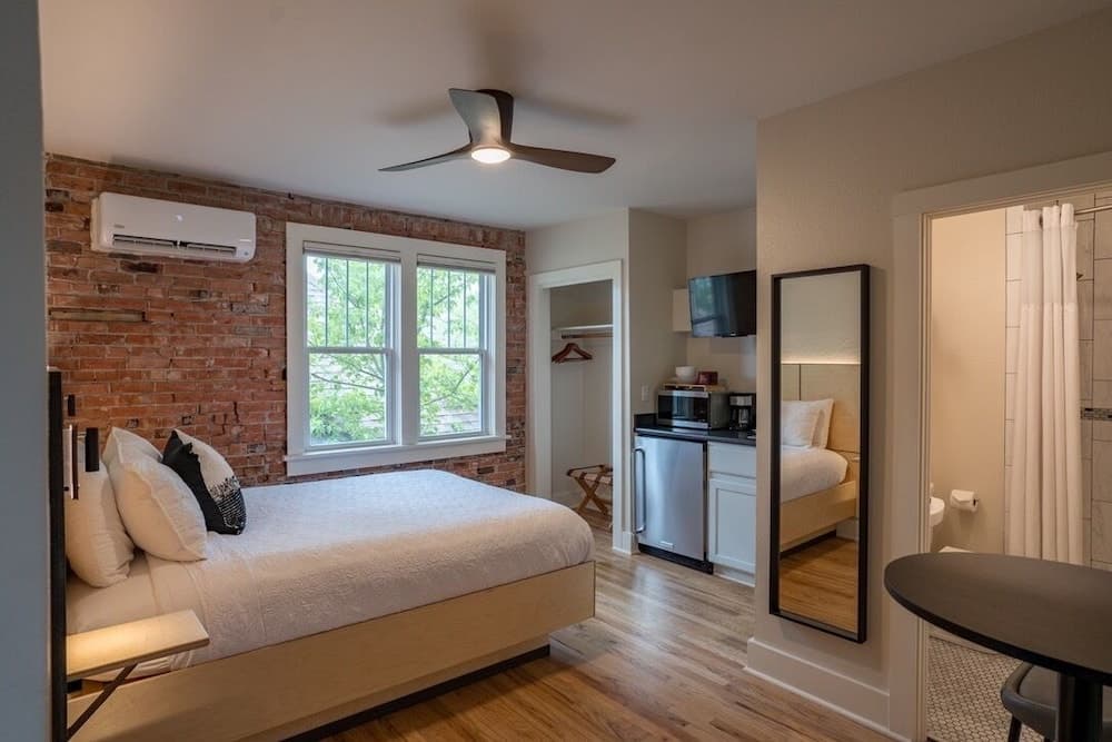 Leland House Suites of Durango interior in Durango, CO — gallery photo 2