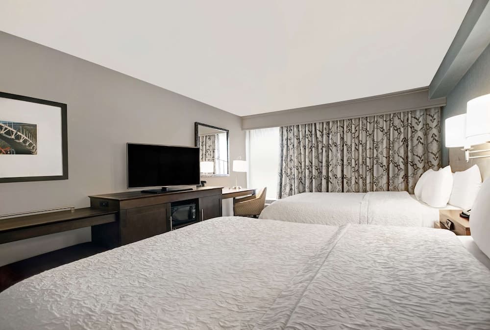 Hampton Inn Greenville I-385 - Woodruff Rd. featured exterior or lobby in Greenville, SC — similar hotel