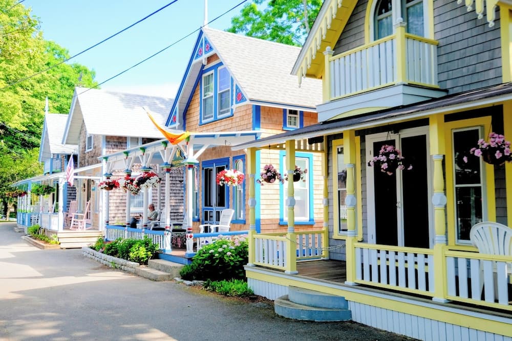 Pequot Hotel gallery photo in Oak Bluffs, MA — image 33