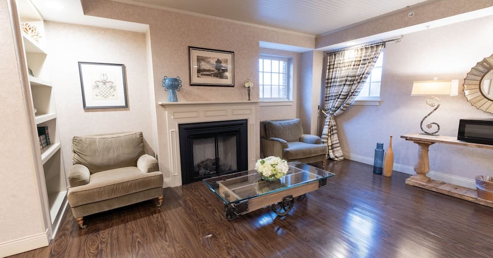Diamond Mills Resort gallery photo in Saugerties, NY — image 12