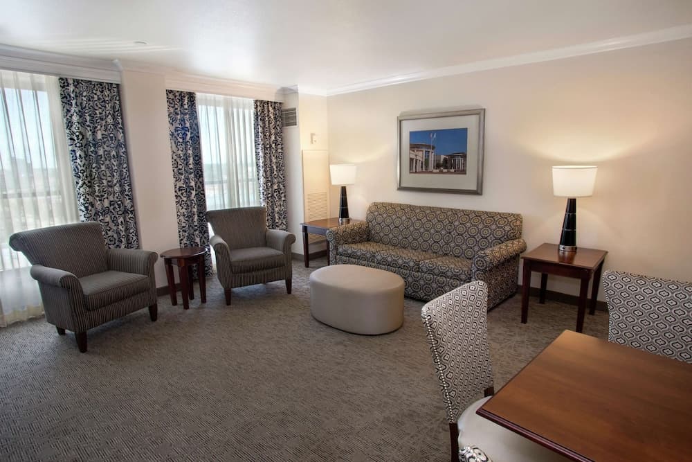 President Abraham Lincoln Springfield - DoubleTree by Hilton gallery photo in Springfield, IL — image 47