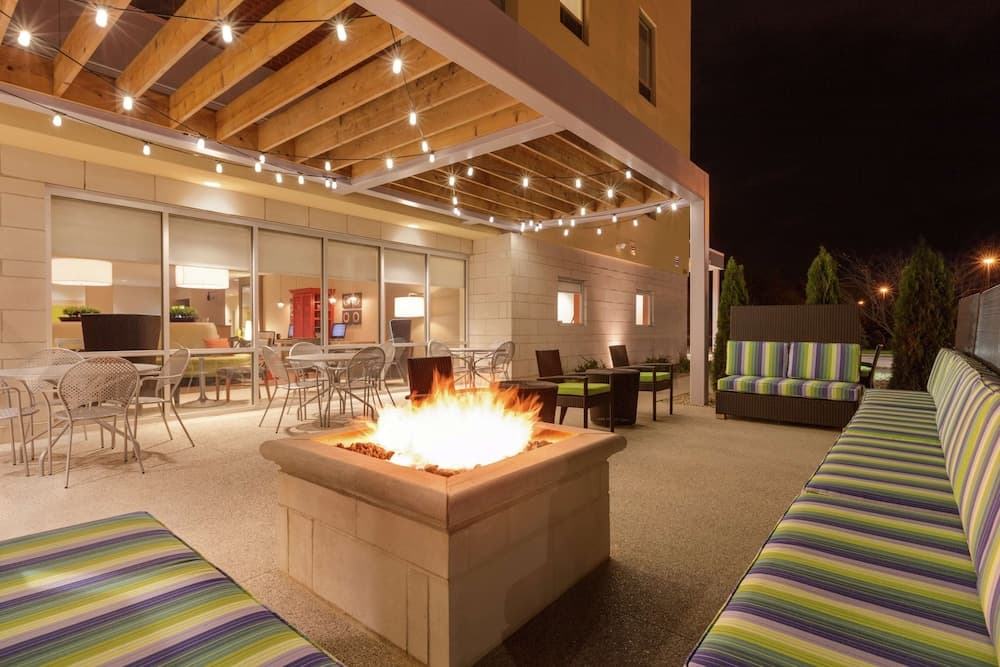 Home2 Suites by Hilton Youngstown West/Austintown gallery photo in Austintown, OH — image 7