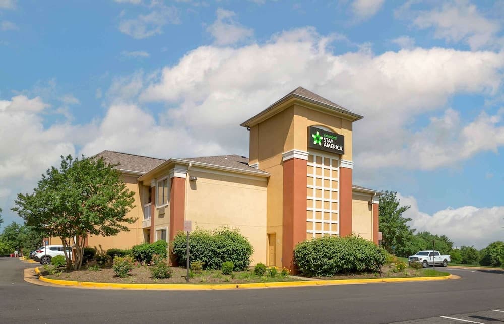 Extended Stay America Select Suites - Washington, DC - Sterling - Dulles featured exterior or lobby in Sterling, VA — similar hotel