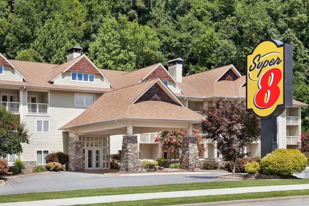 Super 8 by Wyndham Cherokee featured exterior or lobby in Cherokee, NC — similar hotel