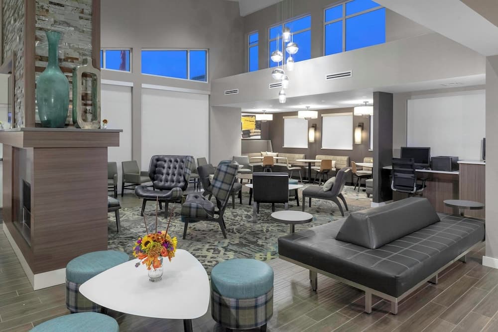 Residence Inn by Marriott St. Louis West County interior in Town and Country, MO — gallery photo 2