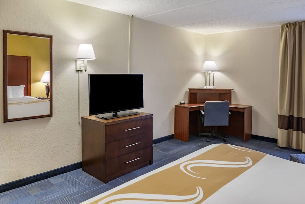 Quality Inn & Suites Zanesville City Center gallery photo in Zanesville, OH — image 9