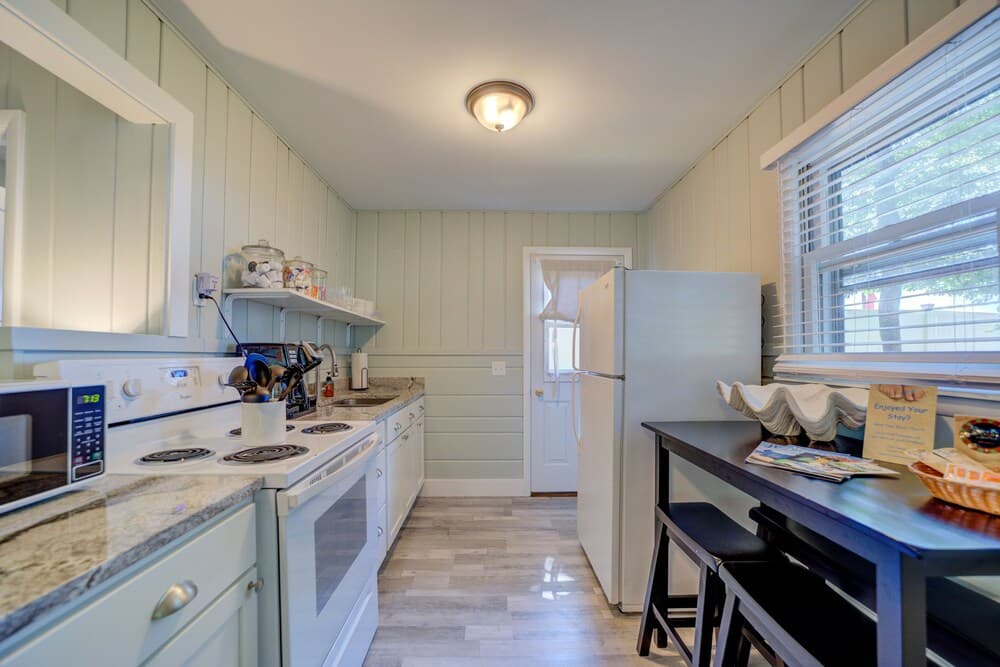 Scenic Drive Resort by DreamStay gallery photo in Muskegon, MI — image 35