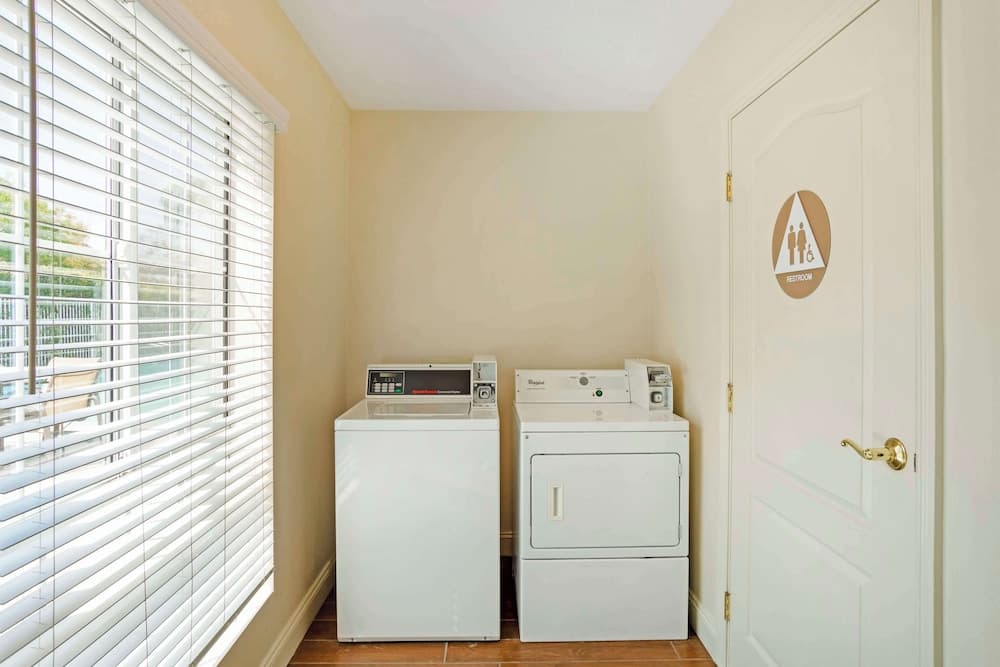 Best Western Clovis Cole gallery photo in Clovis, CA — image 31