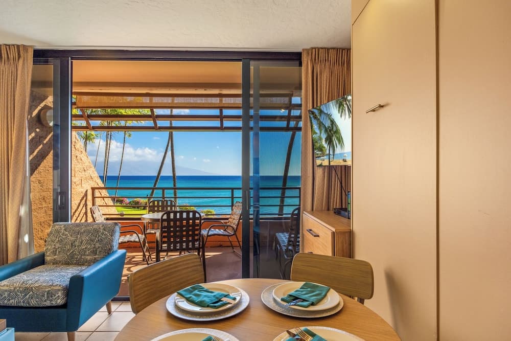 Kuleana Club - 615 featured exterior or lobby in Lahaina, HI — similar hotel