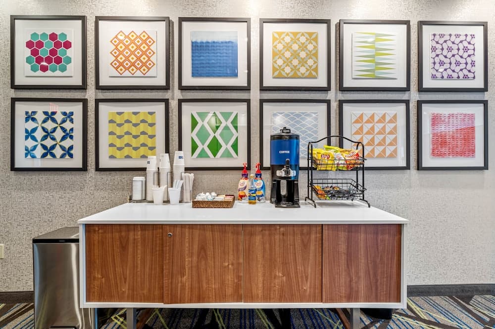 Holiday Inn Express & Suites Lakeland South by IHG gallery photo in Lakeland, FL — image 53