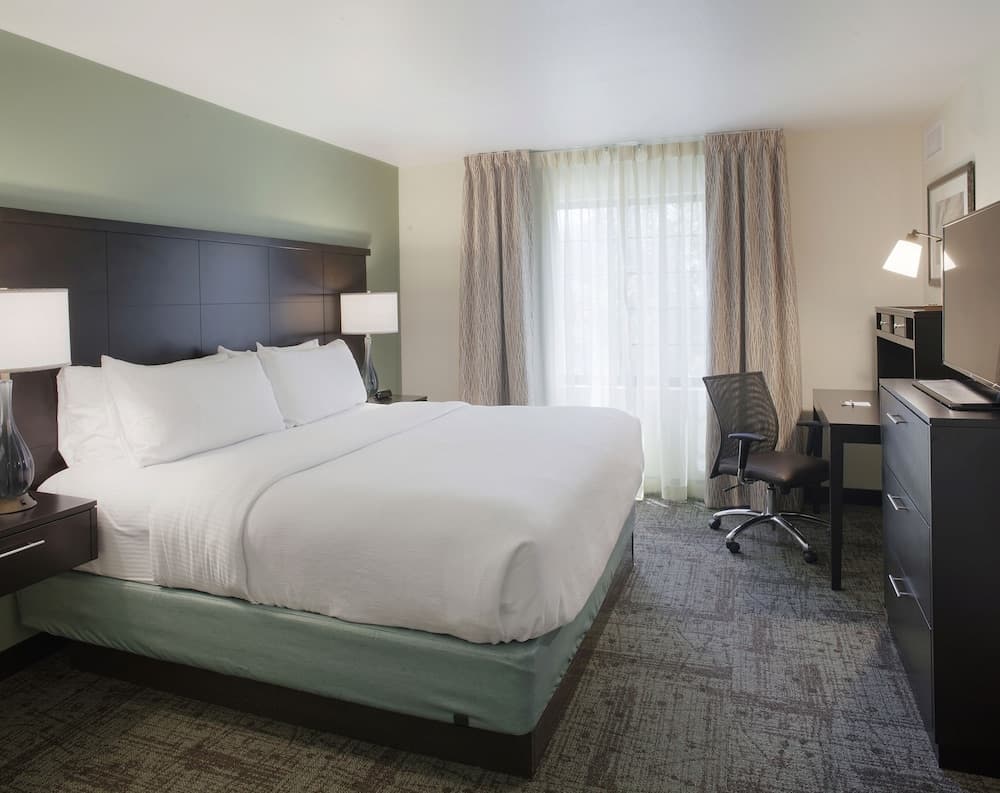 Staybridge Suites Fayetteville/Univ Of Arkansas by IHG property views in Fayetteville, AR — gallery photo 3