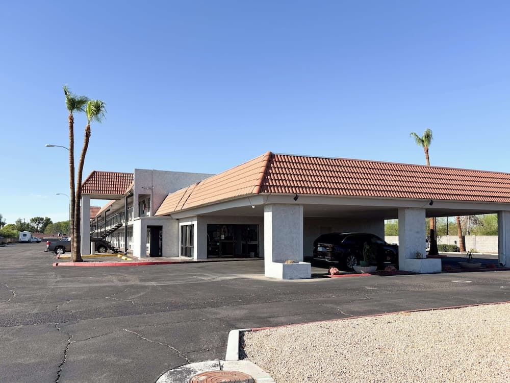 Motel 6 Mesa, AZ - Downtown featured exterior or lobby in Mesa, AZ — similar hotel