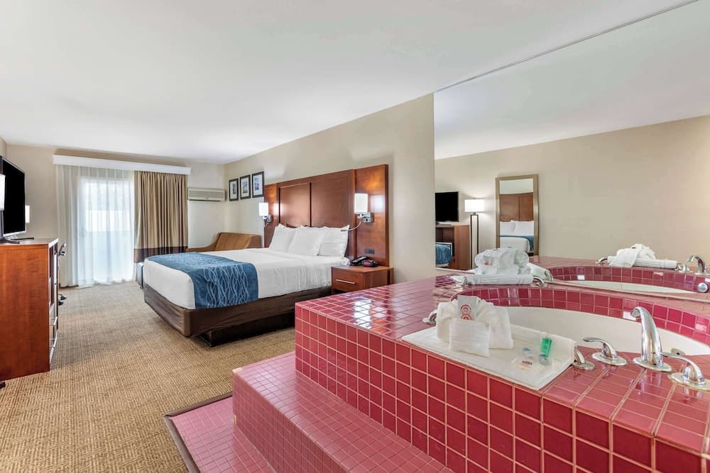 Comfort Inn Escondido San Diego North County gallery photo in Escondido, CA — image 30