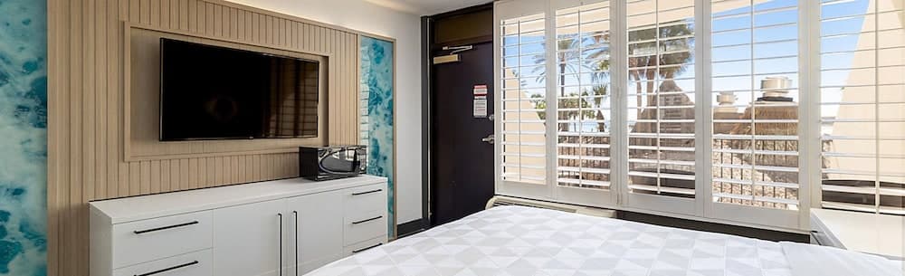 Holiday Inn Resort Panama City Beach by IHG gallery photo in Panama City Beach, FL — image 93