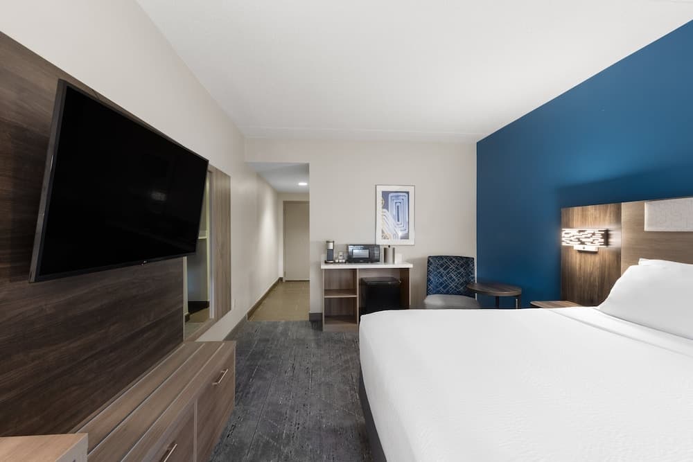 Holiday Inn Express Hotel & Suites Danbury - I-84 by IHG gallery photo in Danbury, CT — image 24