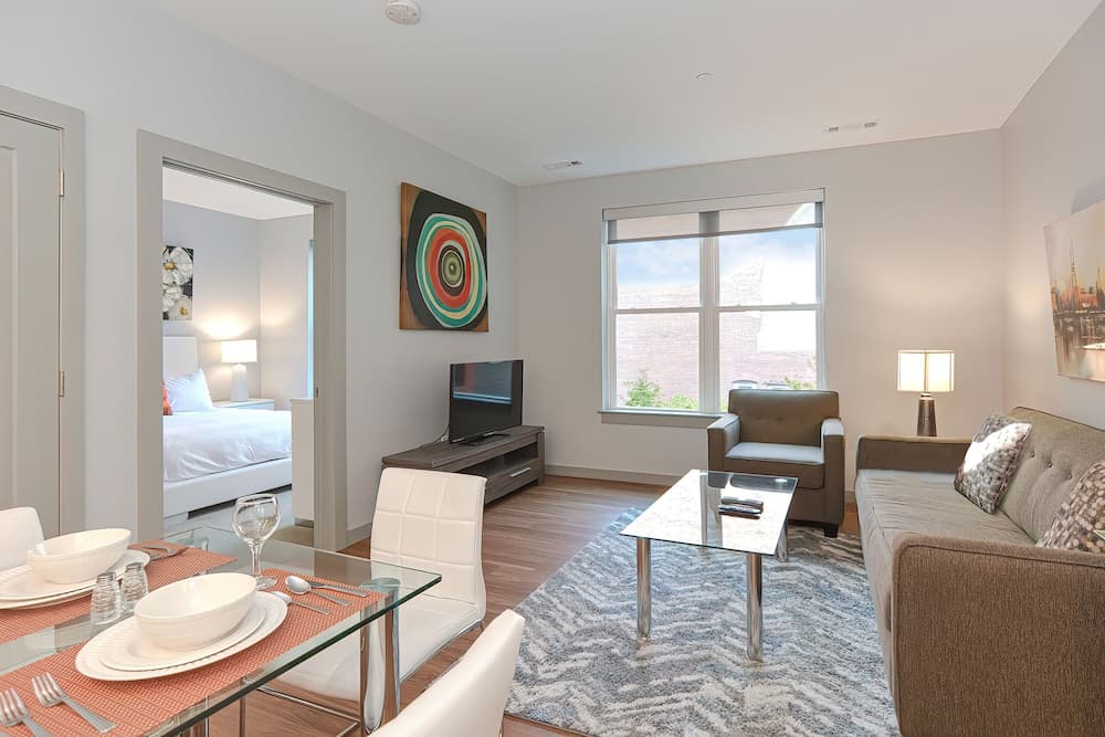 Global Luxury Suites Downtown Providence gallery photo in Providence, RI — image 73