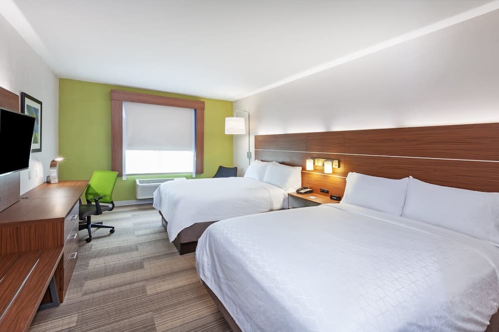 Holiday Inn Express Hotel & Suites Orange by IHG gallery photo in Orange, TX — image 36