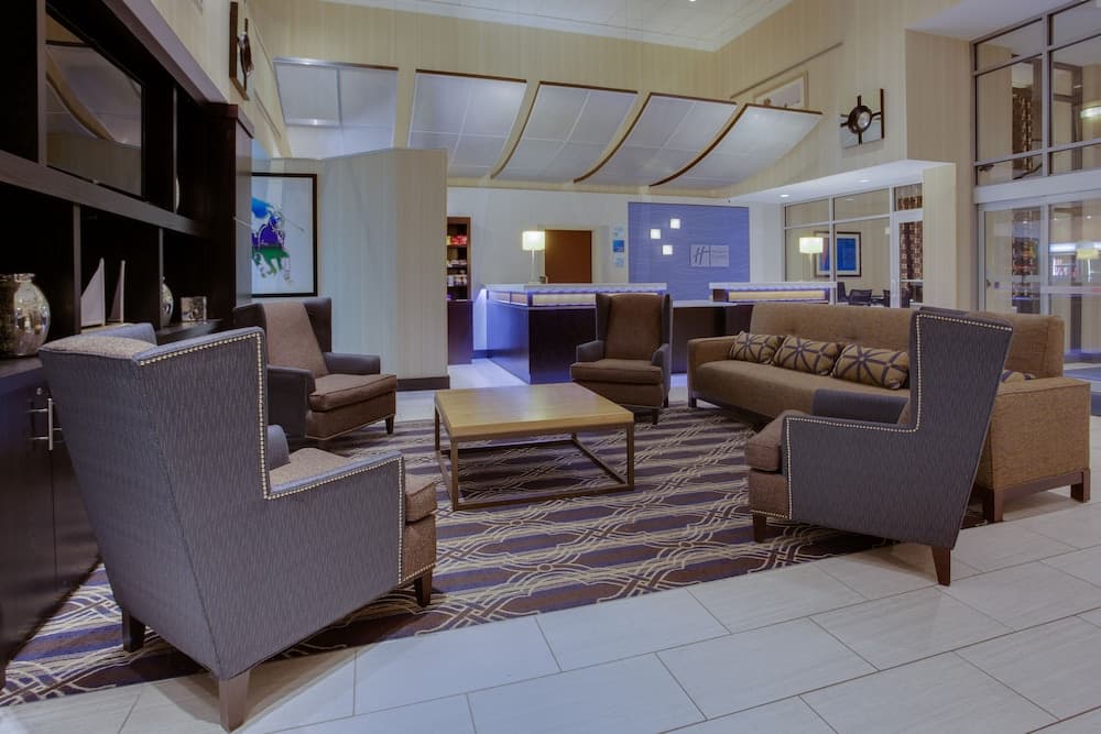 Holiday Inn Express Hotel and Suites Laurel by IHG property views in Laurel, MD — gallery photo 3