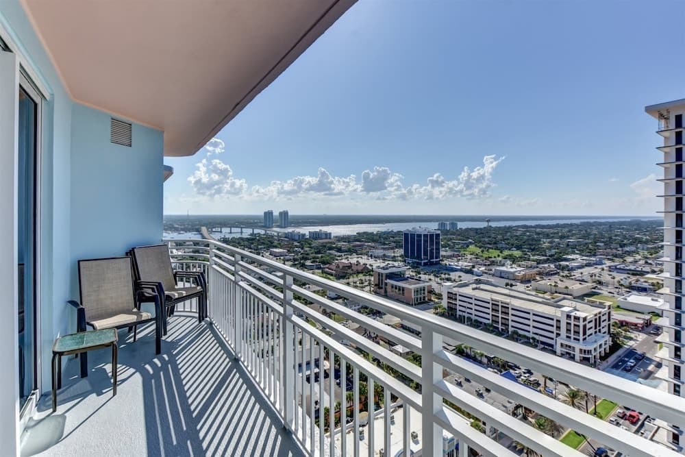 Ocean Walk Collection property views in Daytona Beach, FL — gallery photo 3