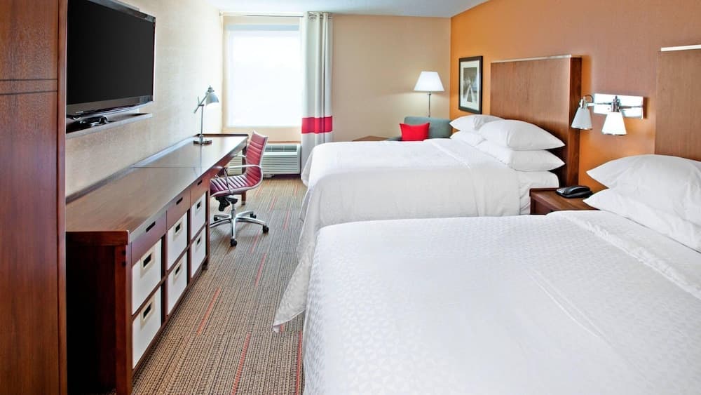 Fairfield Inn & Suites by Marriott Chattanooga property views in Chattanooga, TN — gallery photo 3