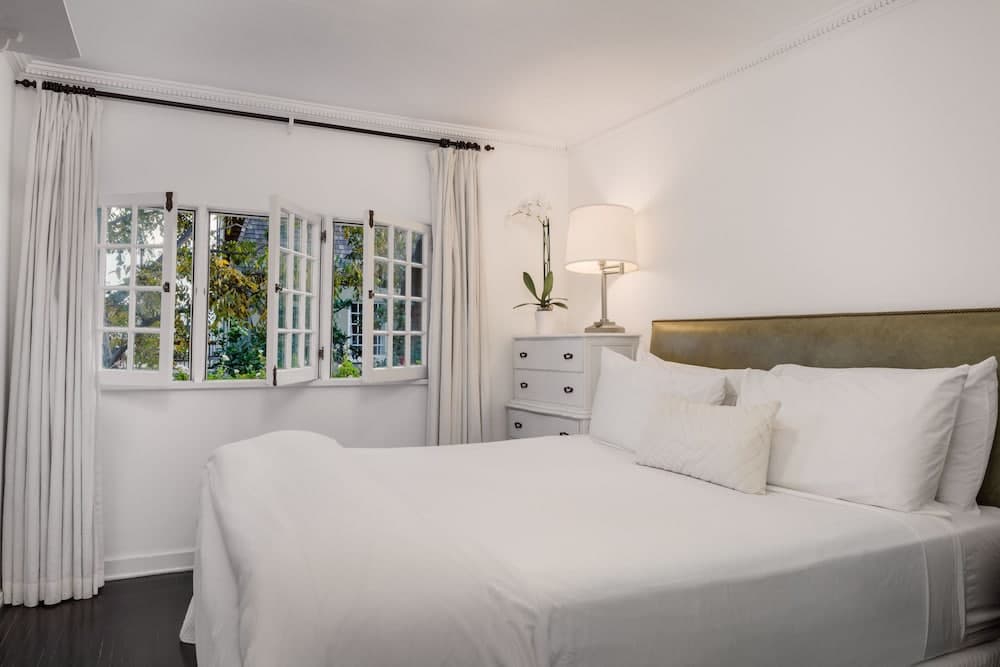 The Charlie Hotel property views in West Hollywood, CA — gallery photo 3