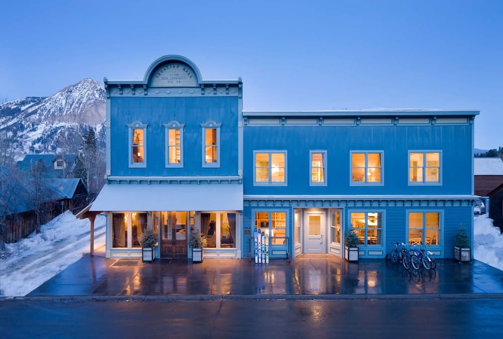 Eleven Scarp Ridge Lodge interior in Crested Butte, CO — gallery photo 2