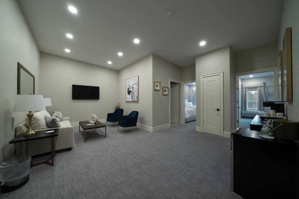 The Orange Inn Boutique Hotel gallery photo in Goshen — image 32