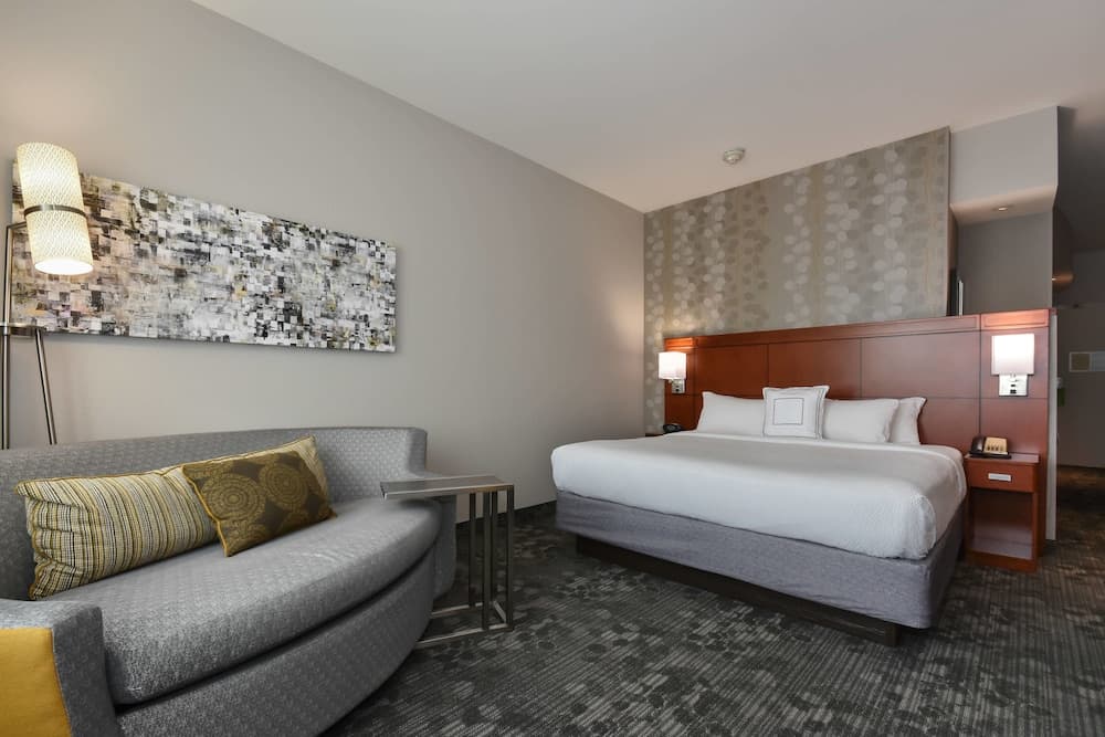Courtyard Marriott Concord gallery photo in Concord, NC — image 14