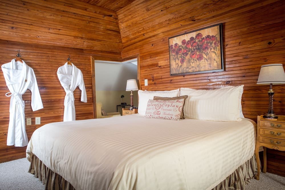 Burke Manor Inn & Pavilion gallery photo in Gibsonville, NC — image 27