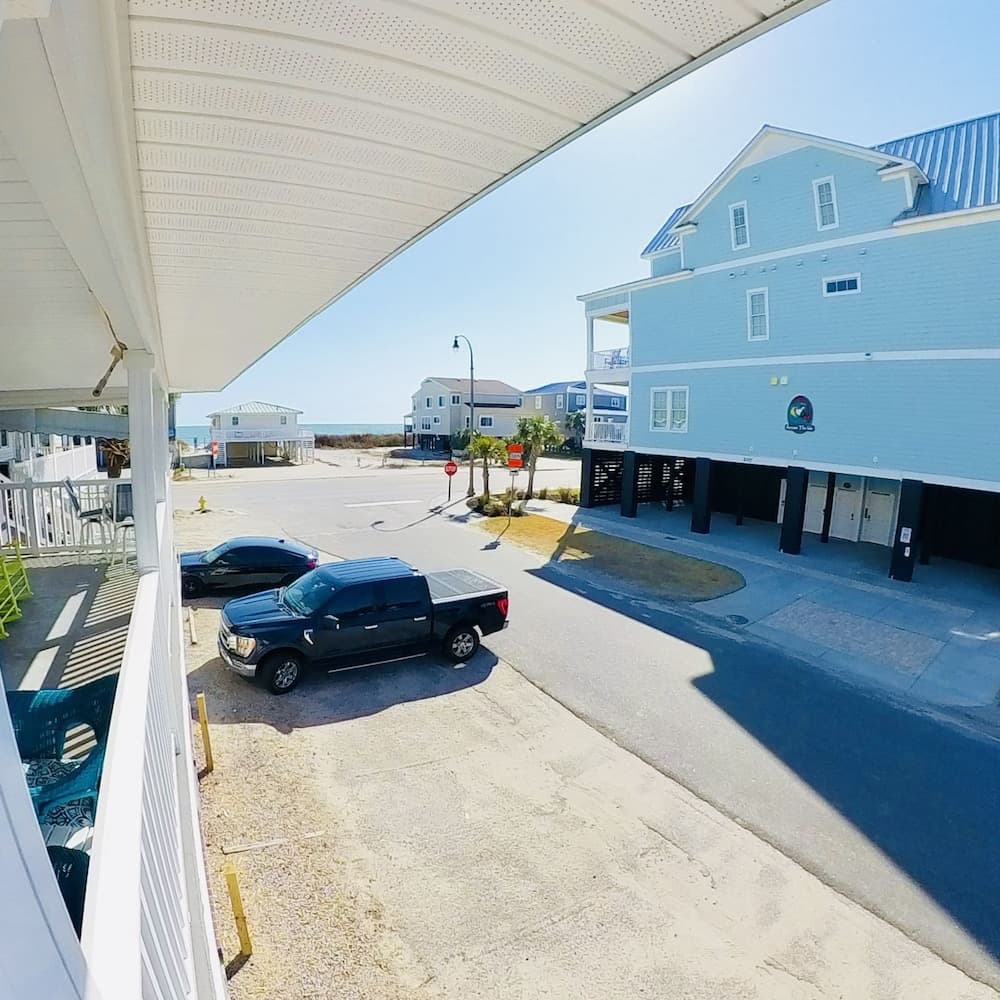 10 Cherry Bay - Robert Zuehl — hotel in North Myrtle Beach, South Carolina