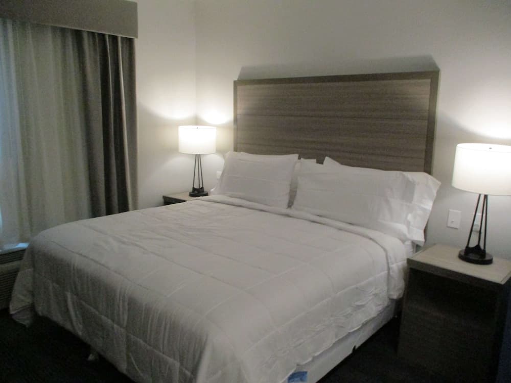 Merica Inn & Suites gallery photo in Wills Point, TX — image 9