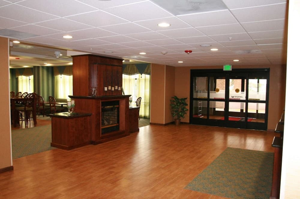 Hampton Inn Brentwood gallery photo in Brentwood, CA — image 16