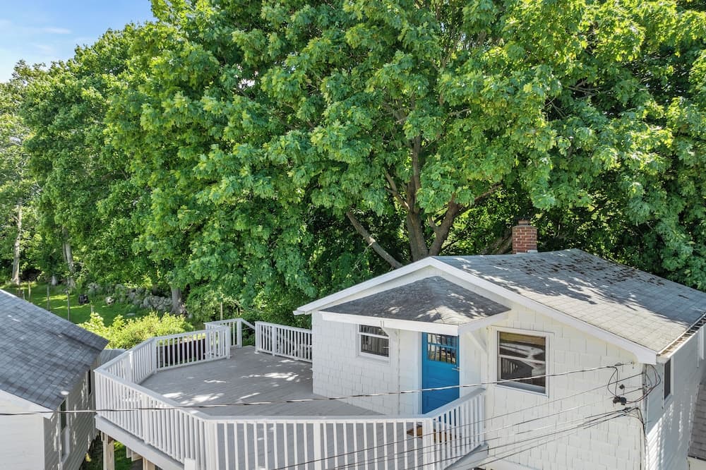 Marina Bay Cottages gallery photo in Waterford — image 69