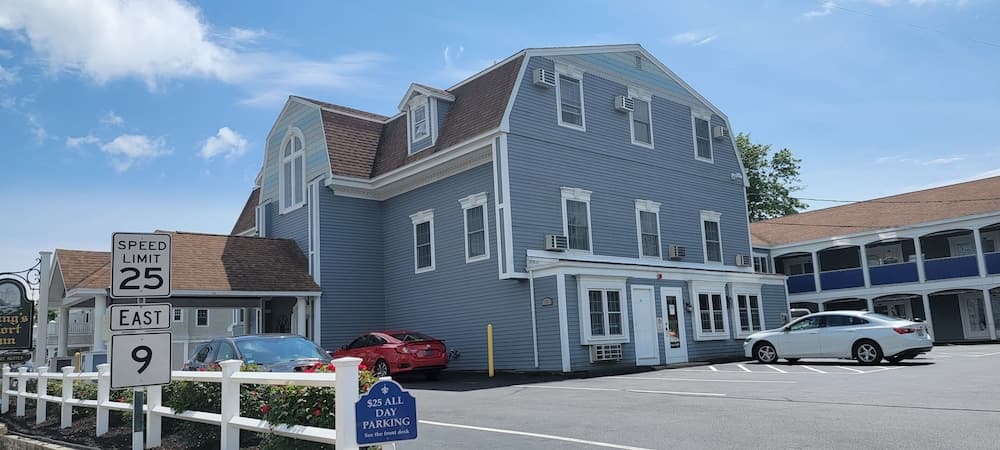 Kings Port Inn property views in Kennebunk, ME — gallery photo 3