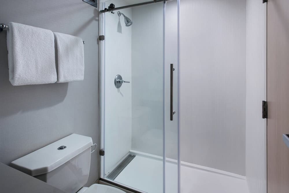 Courtyard by Marriott Newburgh Stewart Airport gallery photo in Newburgh, NY — image 23