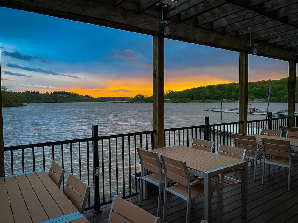 Thousand Hills featured exterior or lobby in Kirksville, MO — similar hotel