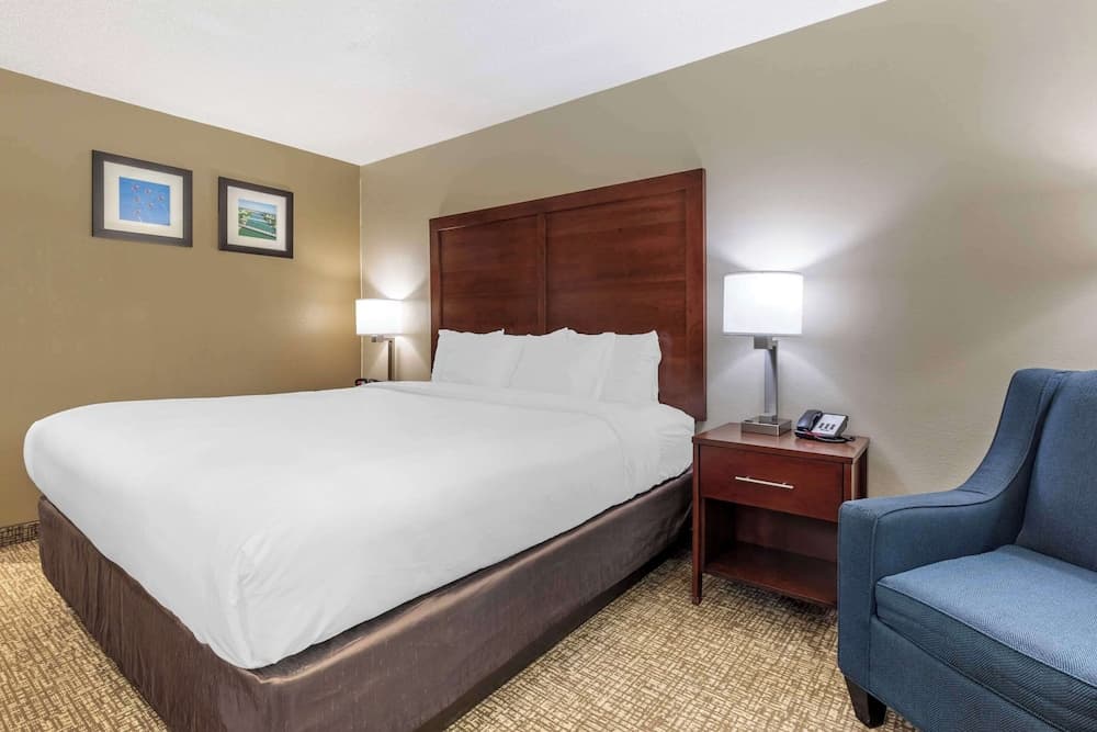 Comfort Inn & Suites Temple - Medical Center property views in Temple, TX — gallery photo 3