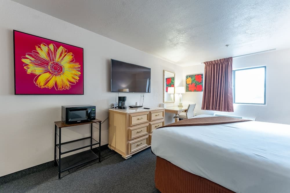 Hotel Jefe at Ojos Locos gallery photo in North Las Vegas, NV — image 60