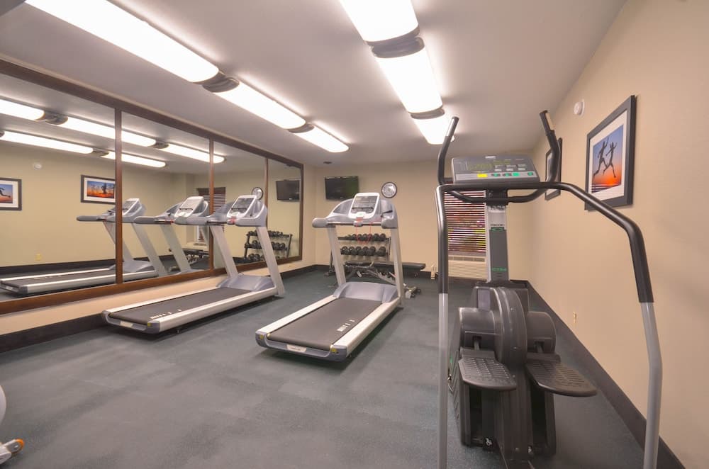 Holiday Inn Express Fayetteville- Univ of AR Area by IHG gallery photo in Fayetteville, AR — image 27