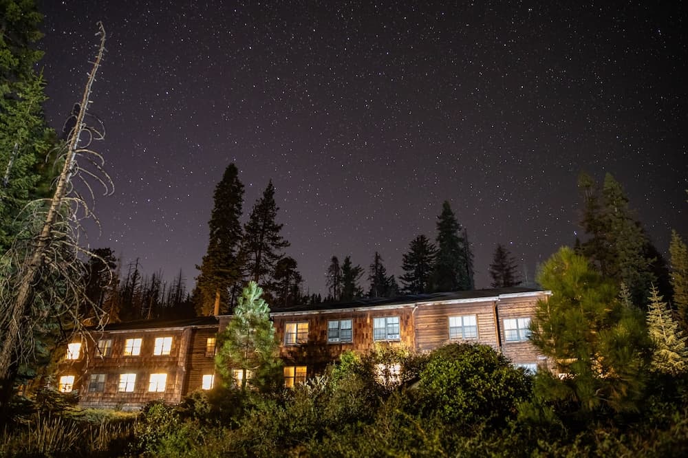 Wuksachi Lodge gallery photo in Sequoia National Park, CA — image 48