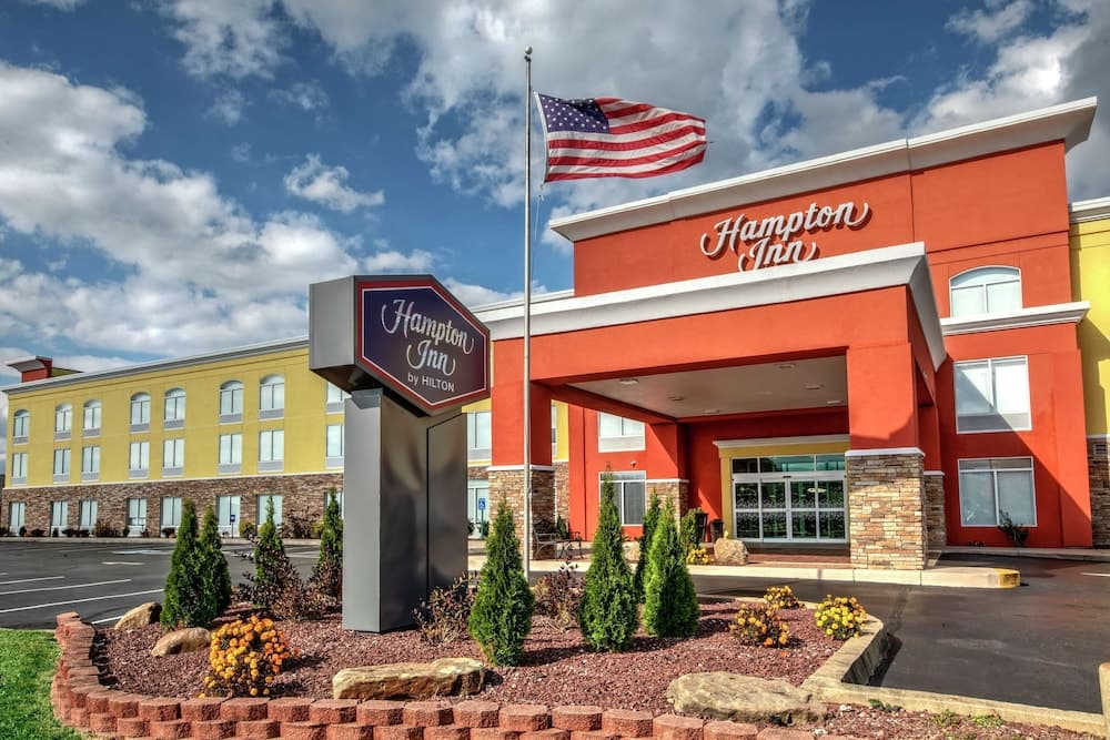 Hampton Inn Latrobe featured exterior or lobby in Latrobe, PA — similar hotel
