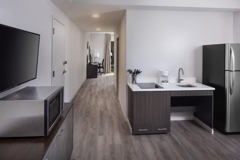 Star Suites: An Extended Stay Hotel gallery photo in Vero Beach, FL — image 9